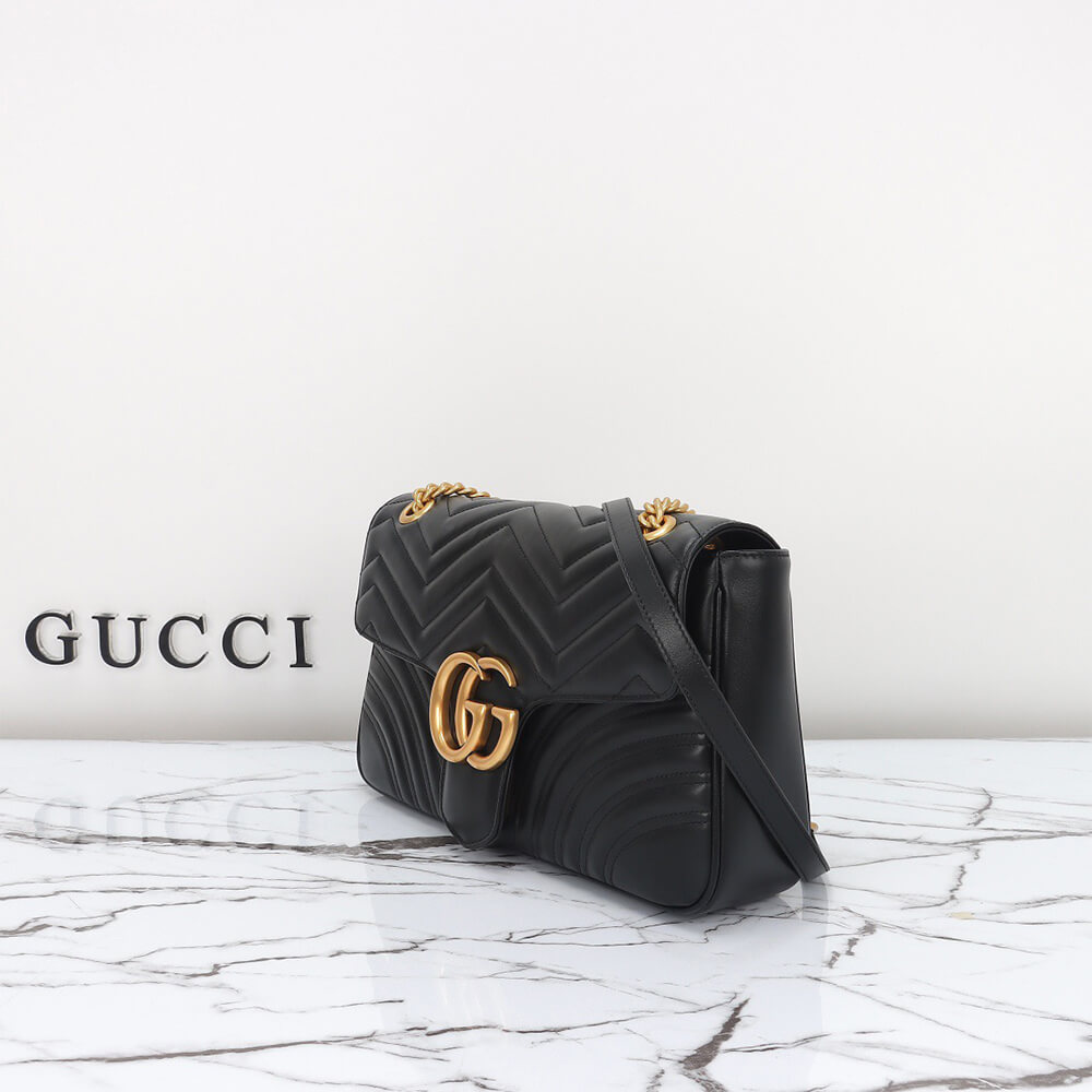 GG Marmont medium shoulder bag