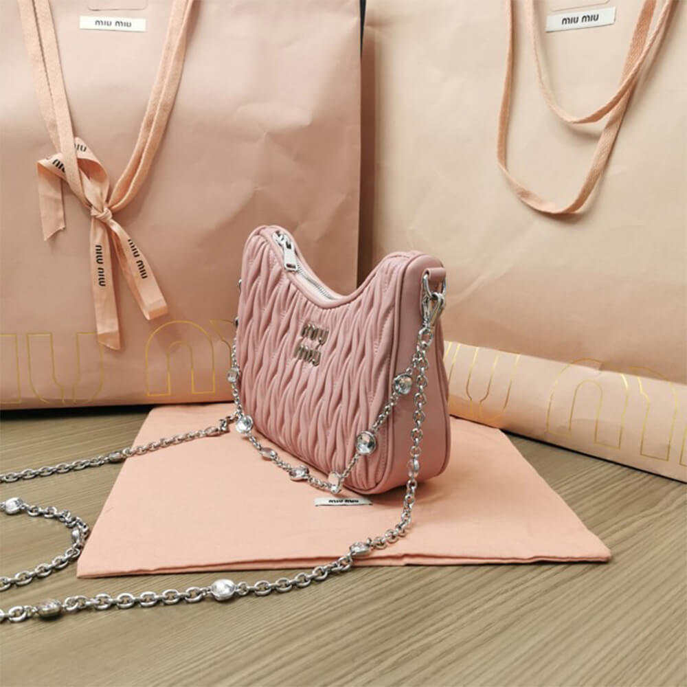 M1um1u Matelasse nappa leather shoulder bag
