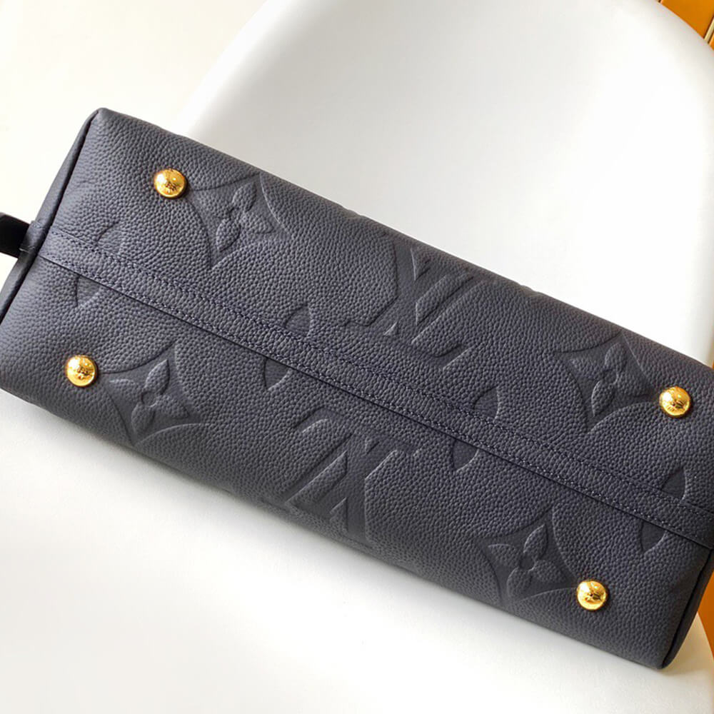 LV  CarryAll MM