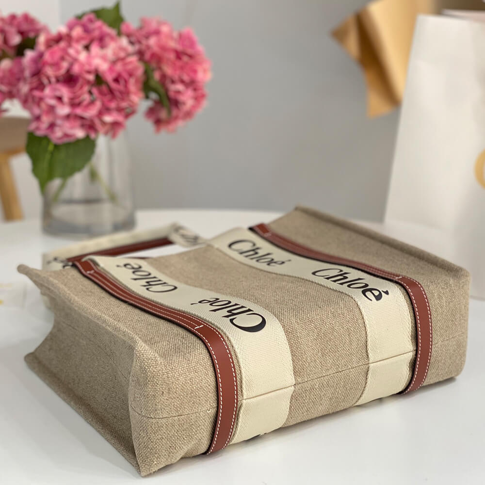 Chloe Woody tote bag in linen
