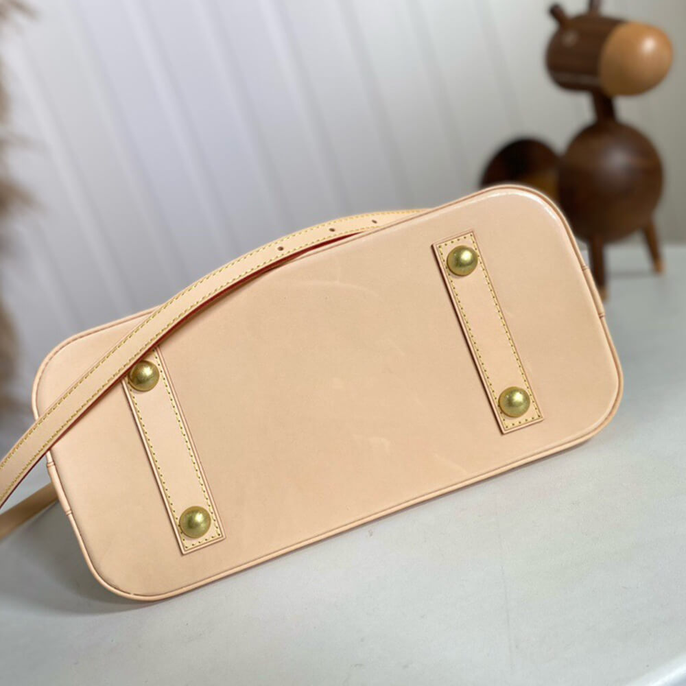 LV   Alma PM Bag
