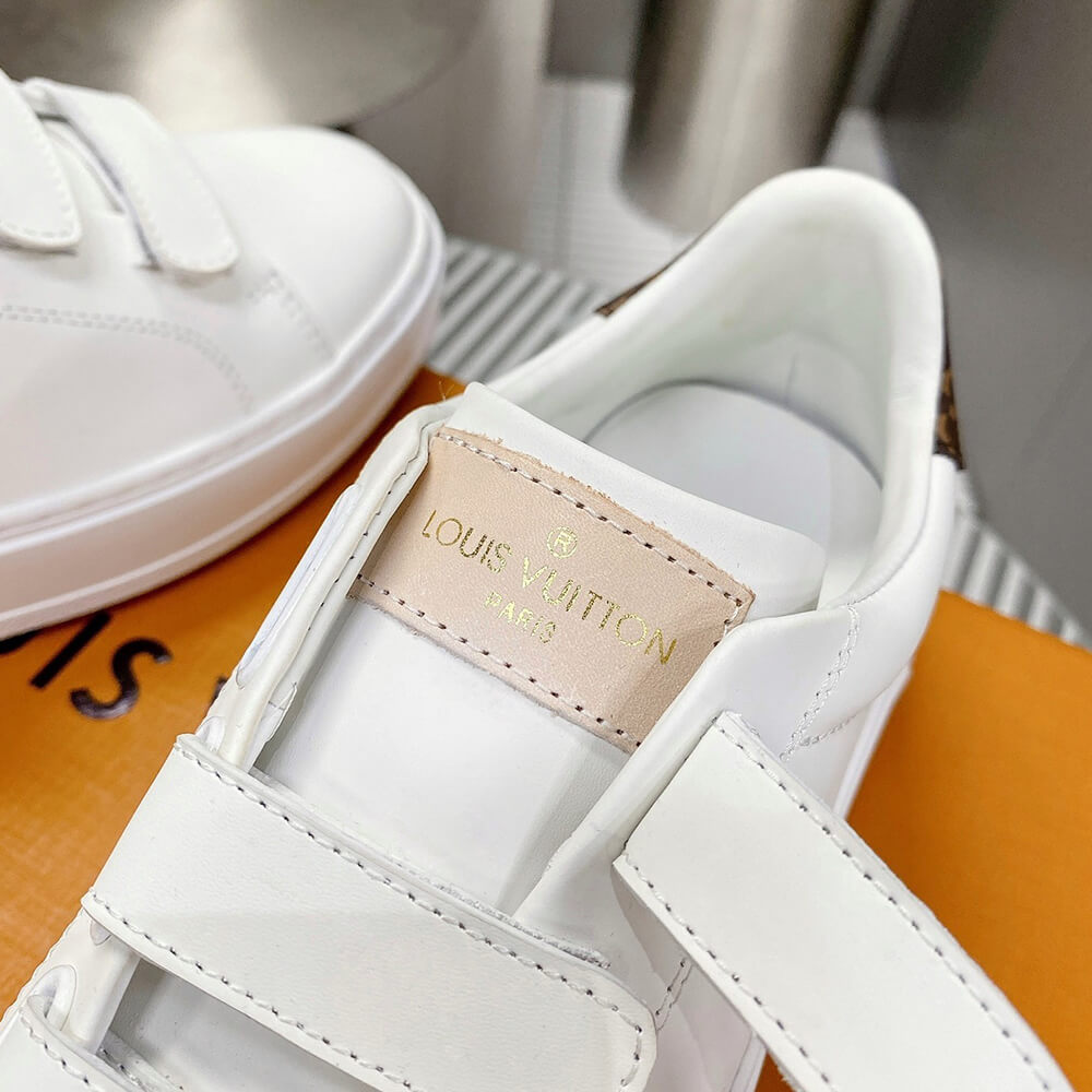 TIME OUT SNEAKER